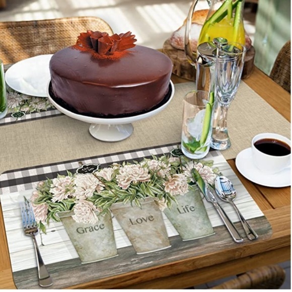 CounterArt Vintage Farmhouse Placemats Reversible Rectangular Placemat Set of 4 - Picture 9 of 12